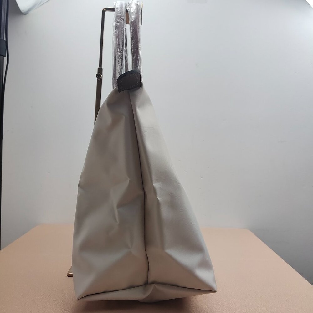 Longchamp Beige and Chocolate Tote - Picture 3 of 9